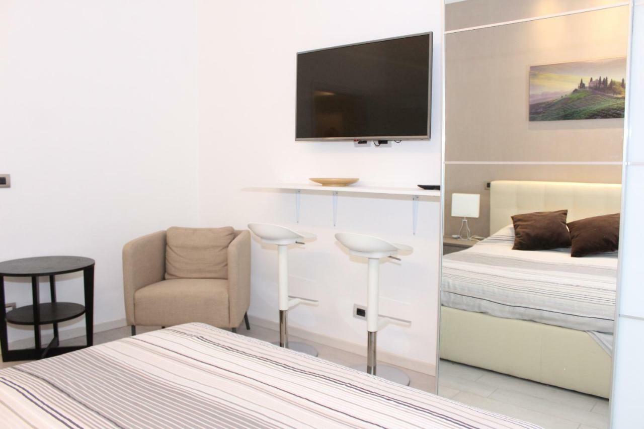 Art Apartment Ponte Vecchio Florence Ngoại thất bức ảnh
